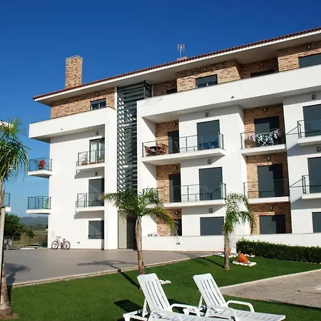 Vela - In Complex Near The Apartament São Martinho do Porto