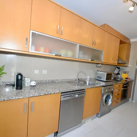 Apartament Vela - In Complex Near The
