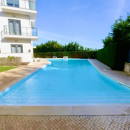 Vela - In Complex Near The Apartament São Martinho do Porto